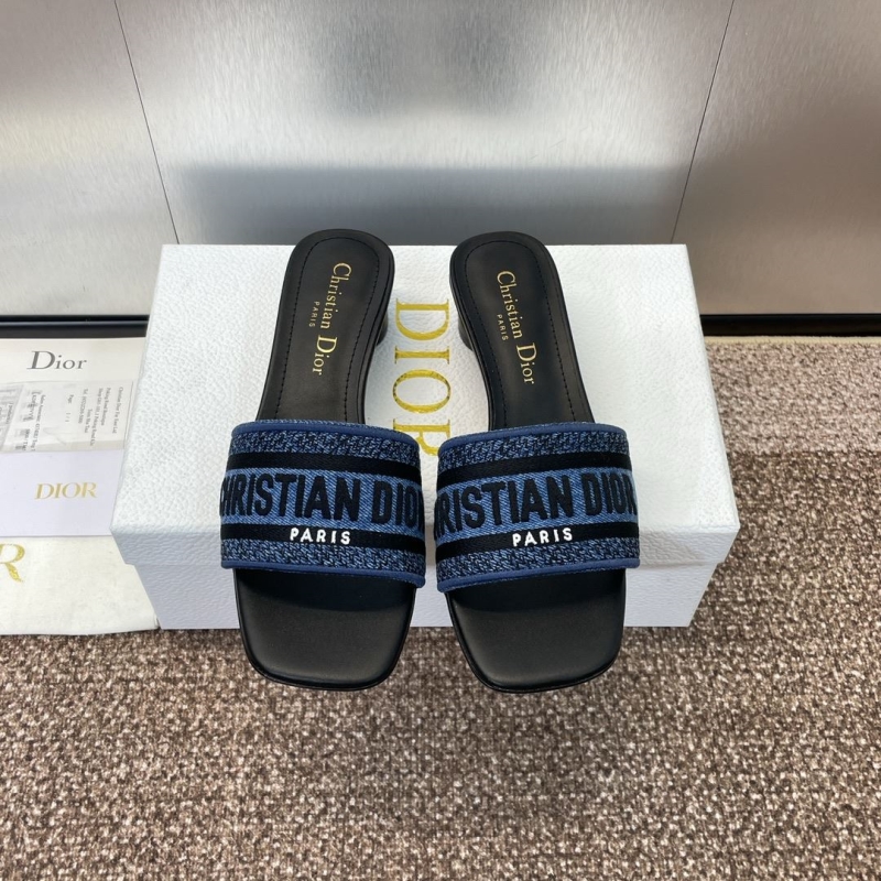 ch**an D*or slippers